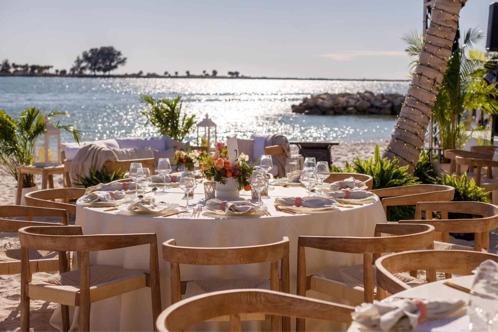 Jw Marriott Clearwater Beach Resort & Spa Exterior photo
